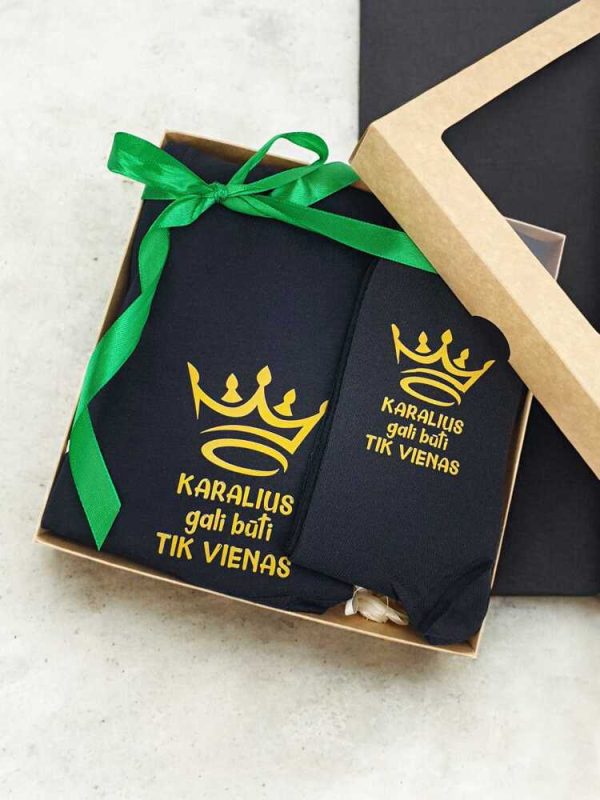 dovan-rinkinys-karalius-gali-b-ti-tik-vienas-